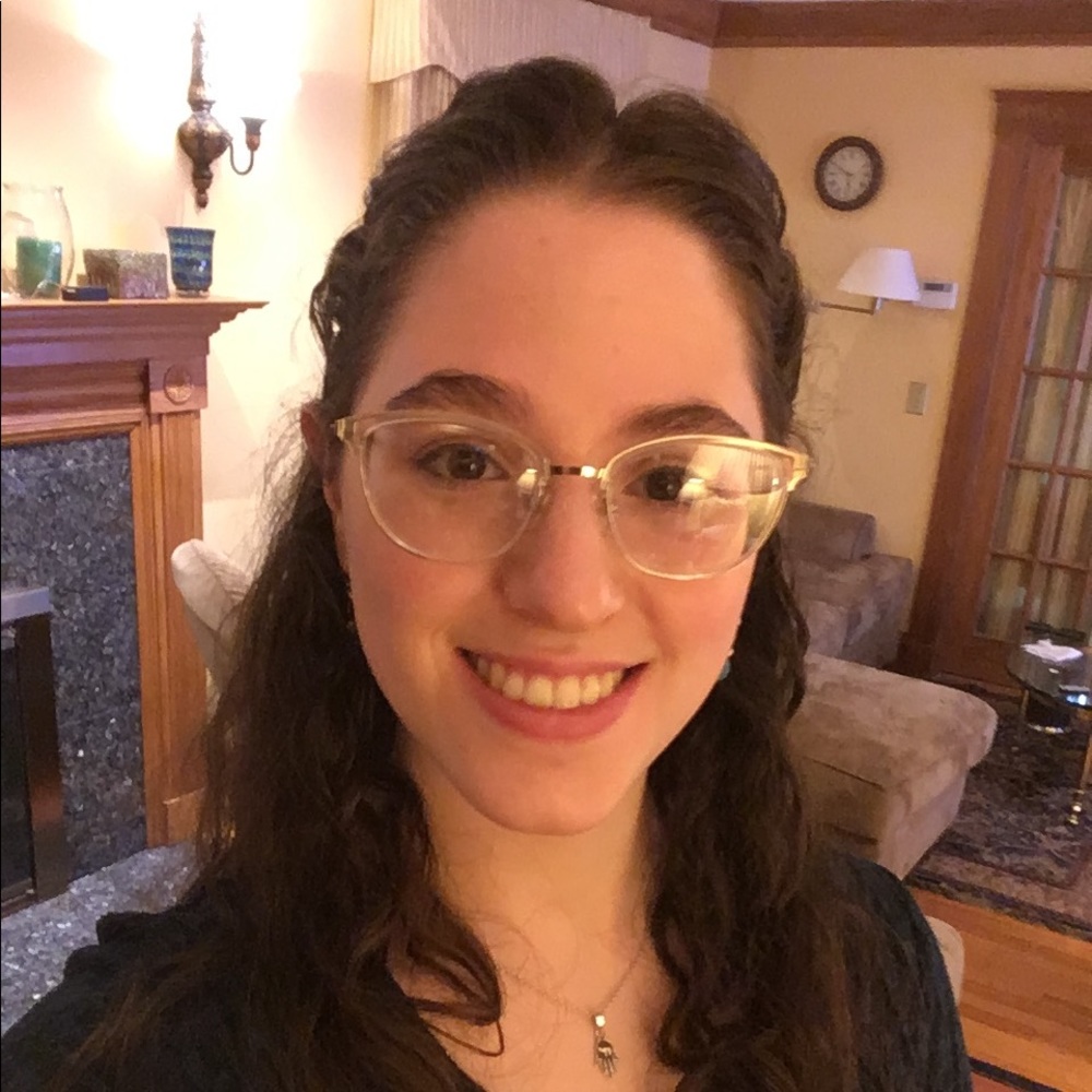 Meet your Posher, Sophia